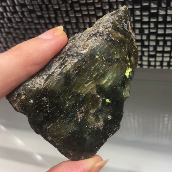 Gorgeous Canadian 3” Labradorite Crystal Specimen - Picture 8 of 10